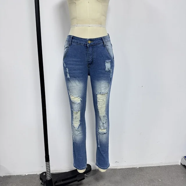 Western Cowboy Ripped Women's Wear Detail
