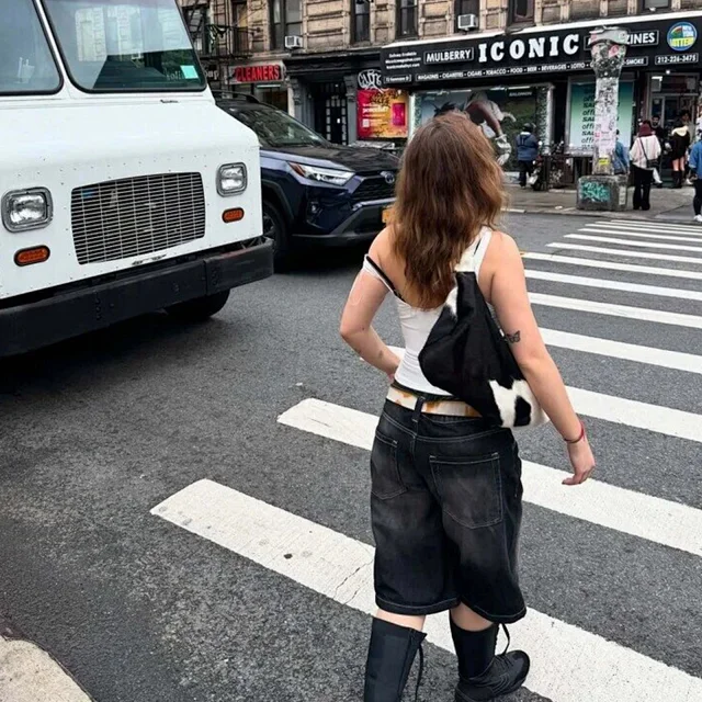 European&American Loose Denim Capris Detail