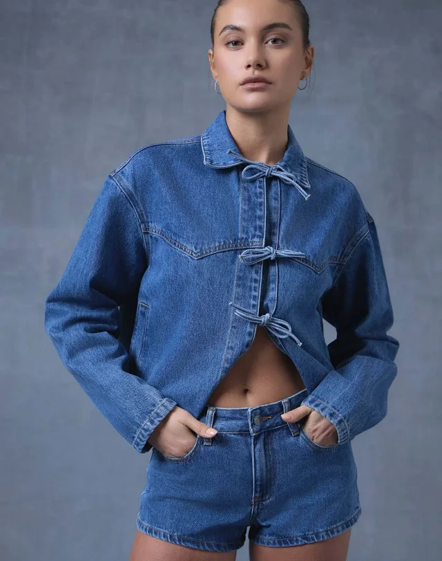 Factory Direct: Loose Casual Tie Denim Jacket (Women) Detail