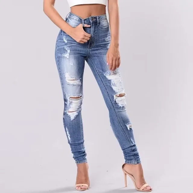 Western Cowboy Ripped Women's Wear Detail