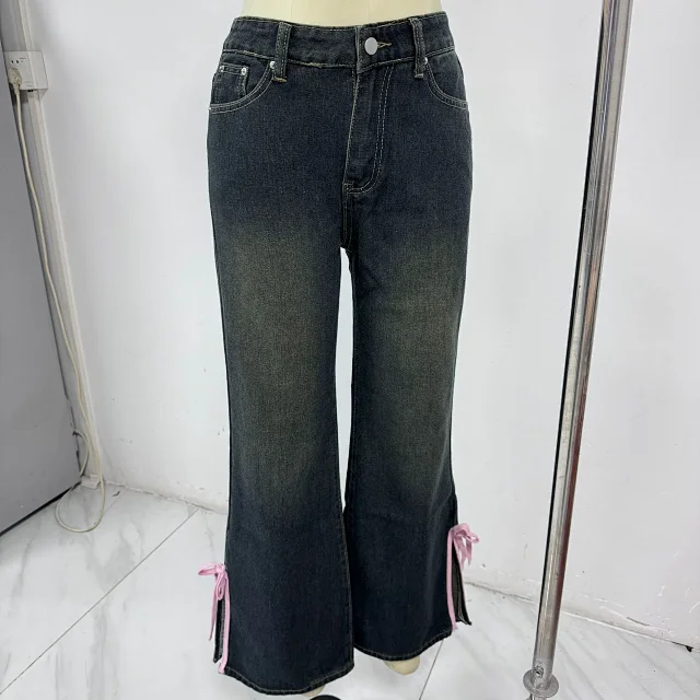 European Fashion New Micro-flared Mid-rise Slim Bow Side Split Jeans Detail