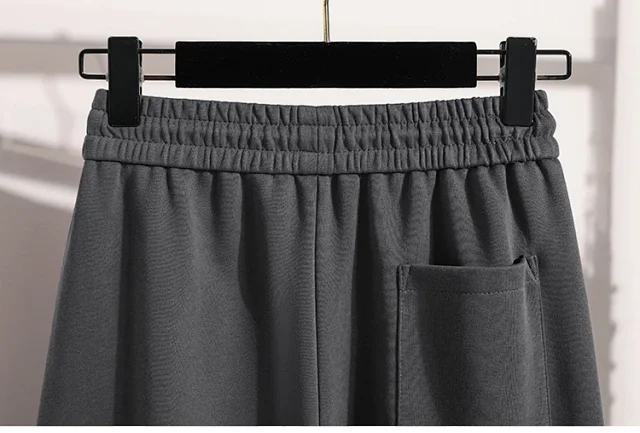 European Style Wide-Leg Sweatpants Detail
