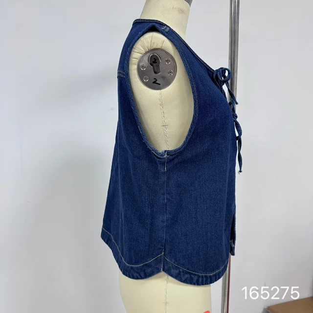 Amazon Denim Sleeveless Vest with Tie for Women Detail