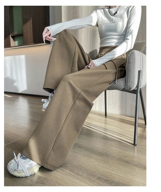 Autumn BF-style High-waist Drapey Wide-leg Sweatpants for Women Detail