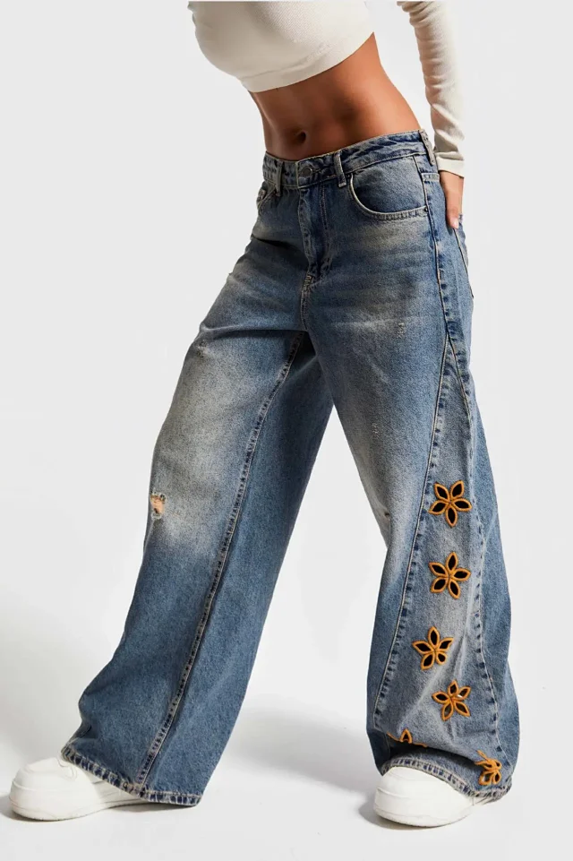 Amazon's Hit: Embroidered High-Waisted Loose Jeans for Women Detail