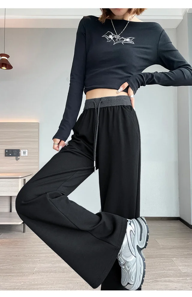 2025 Fall Women's High-Waisted Slimming Micro-Flare Trousers Detail
