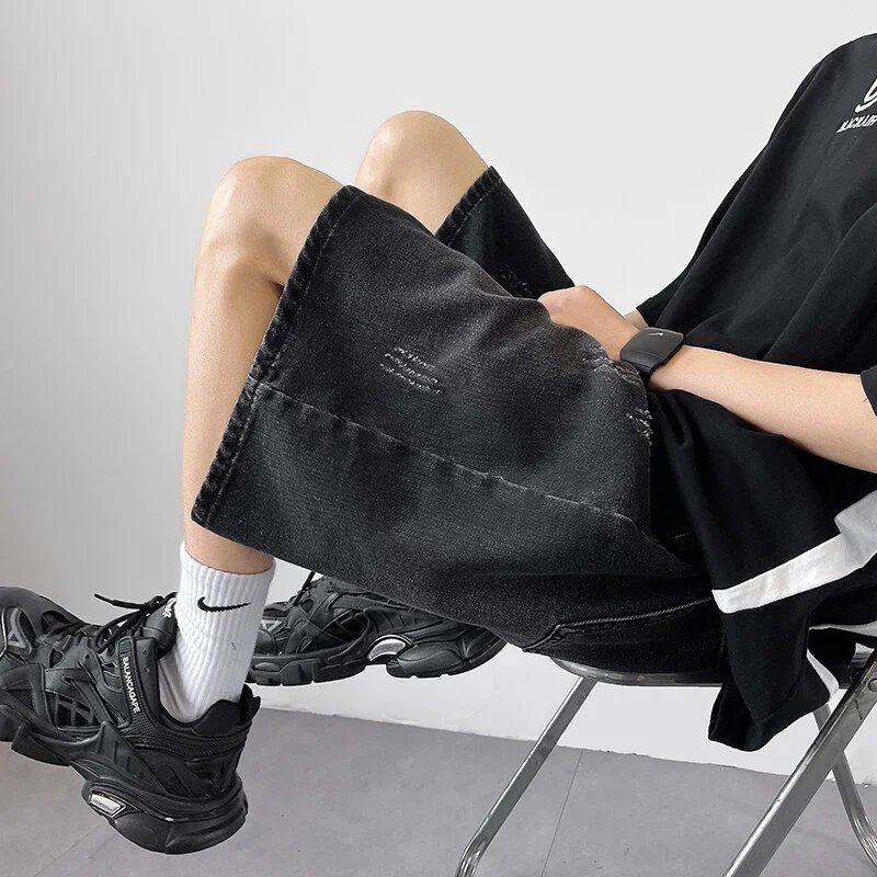 Men's Scratched Denim Shorts