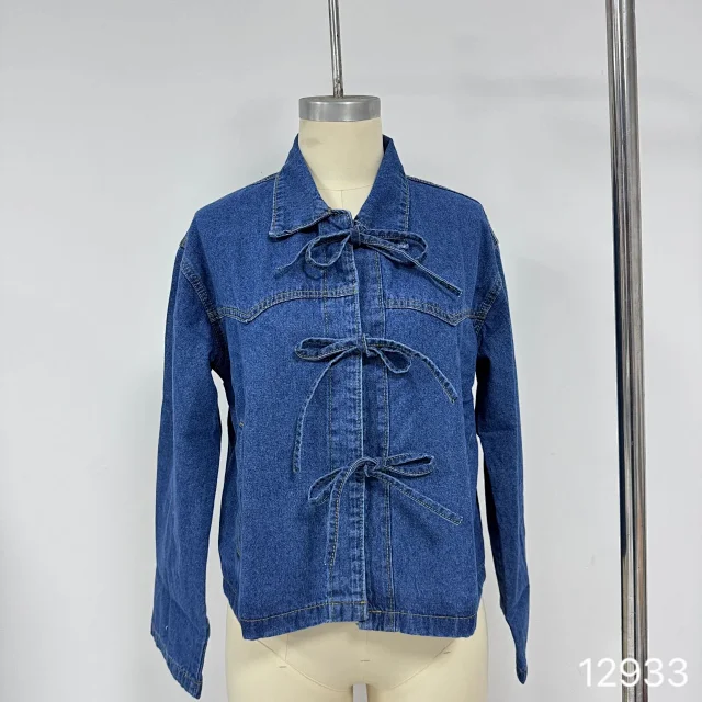 Factory Direct: Loose Casual Tie Denim Jacket (Women) Detail