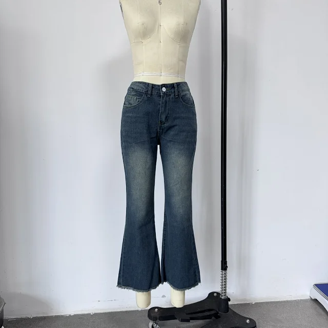Retro Loose Cat's Whisker Denim 9/10 Pants Detail