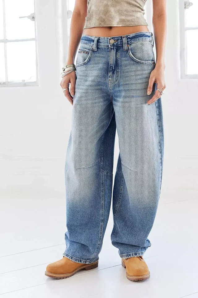 Vintage Wide-Leg Denim Jeans for Women Detail