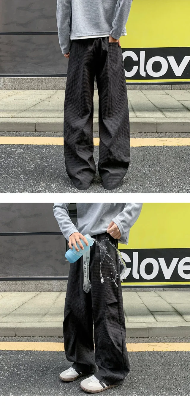 Men's Waterproof Knit Outdoor Pants Detail