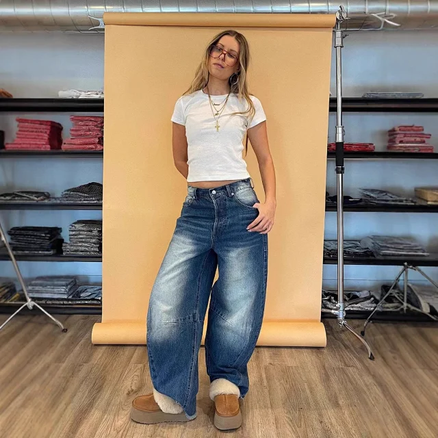 2025 Retro Wide-Leg Jeans for Women Detail