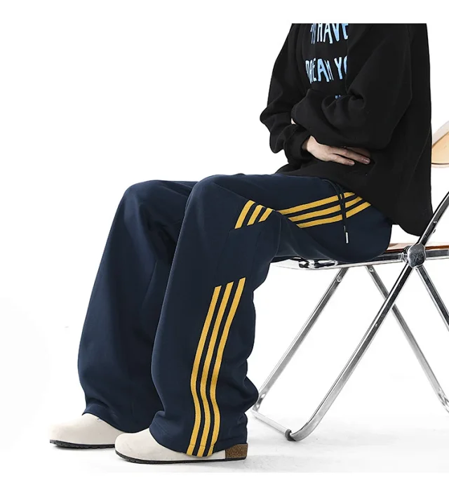 2025 Spring New US High Street Striped Patchwork Sweatpants for Men (Large Size, Wide-Leg, Loose & Casual Sportswear) Detail