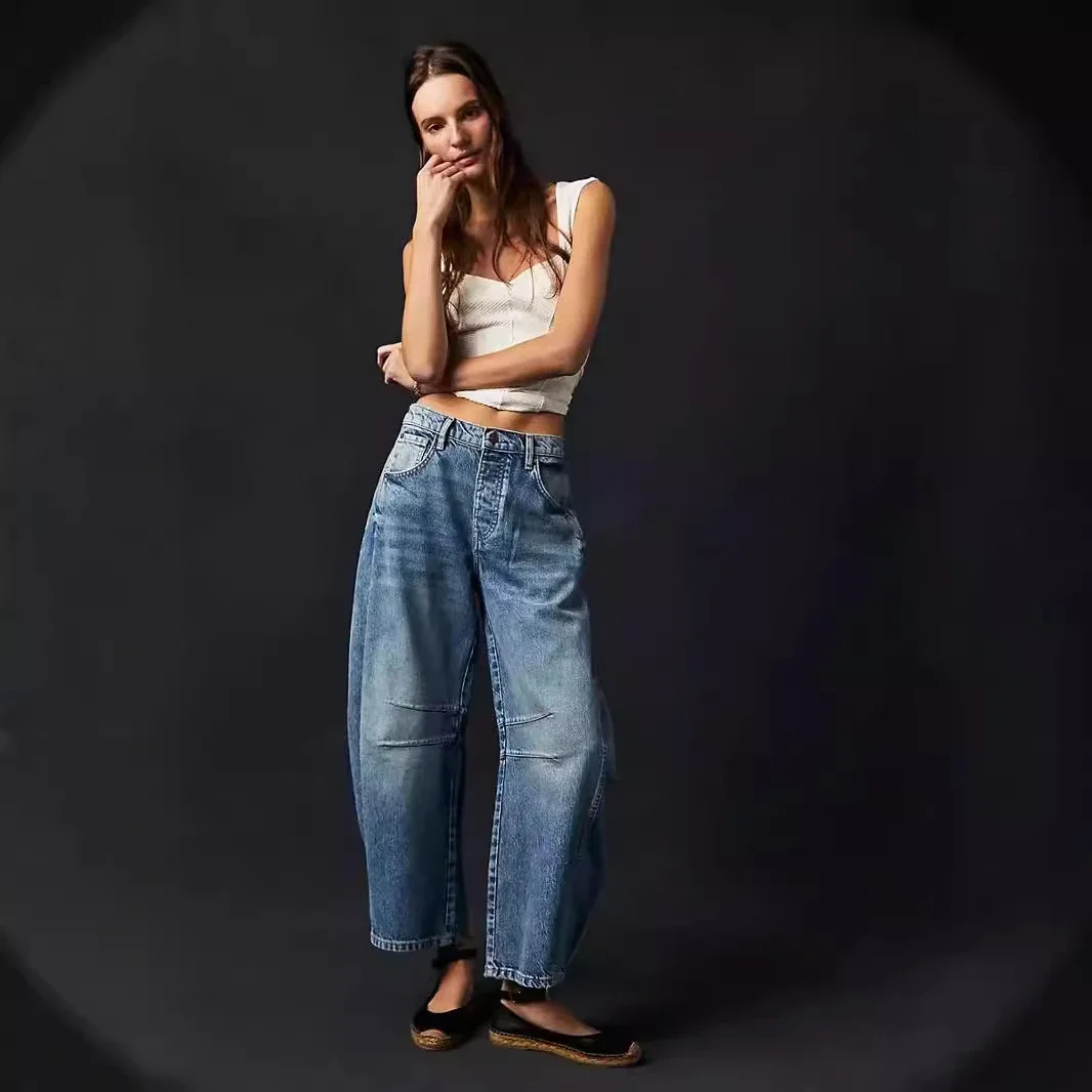 Women's Mid-Low Rise Wide-Leg Jeans