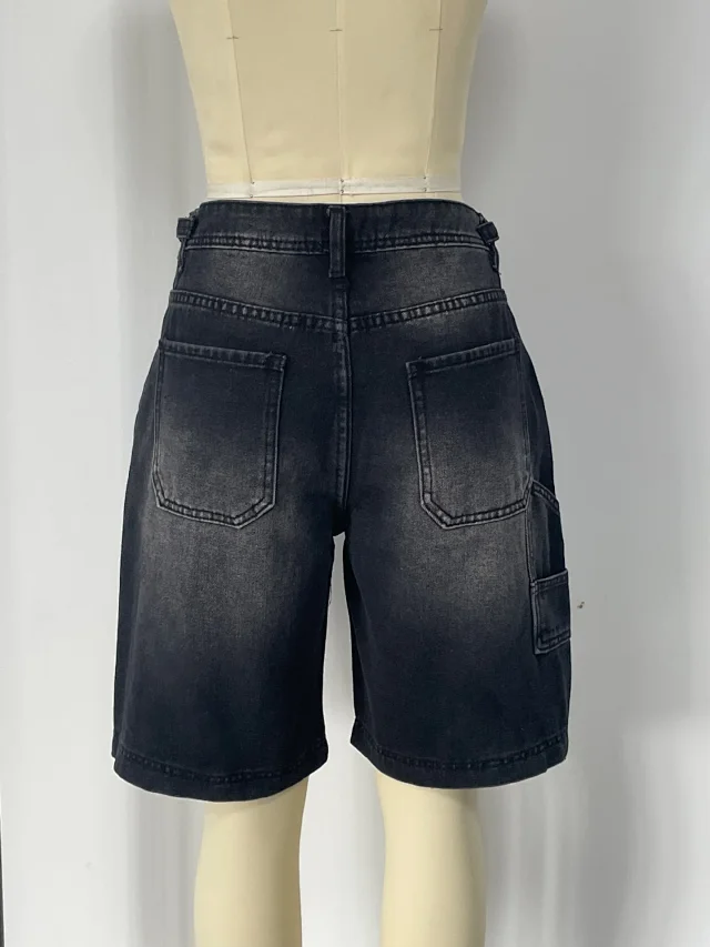 European&American Loose Denim Capris Detail