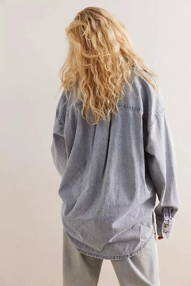 Amazon Hot Selling Loose Denim Shirt for Women Detail