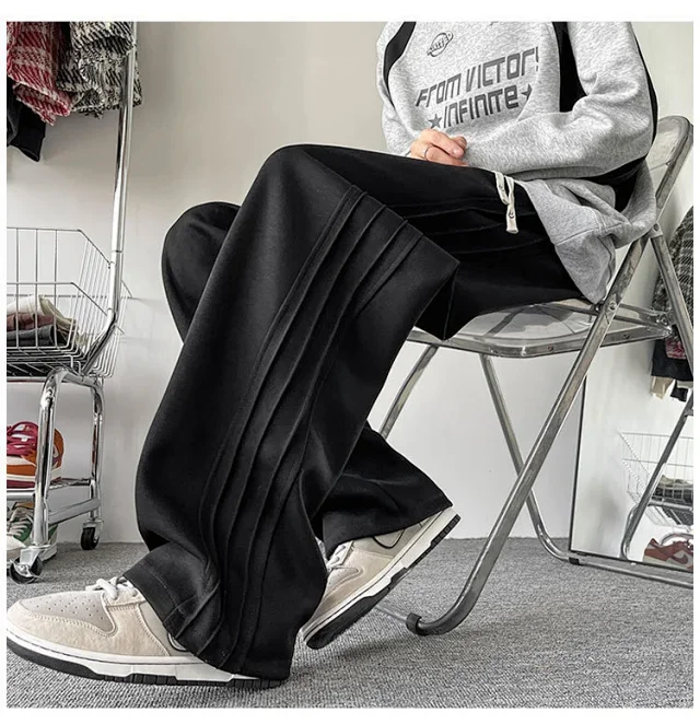 Oversize Men's Winter Sweatpants Detail