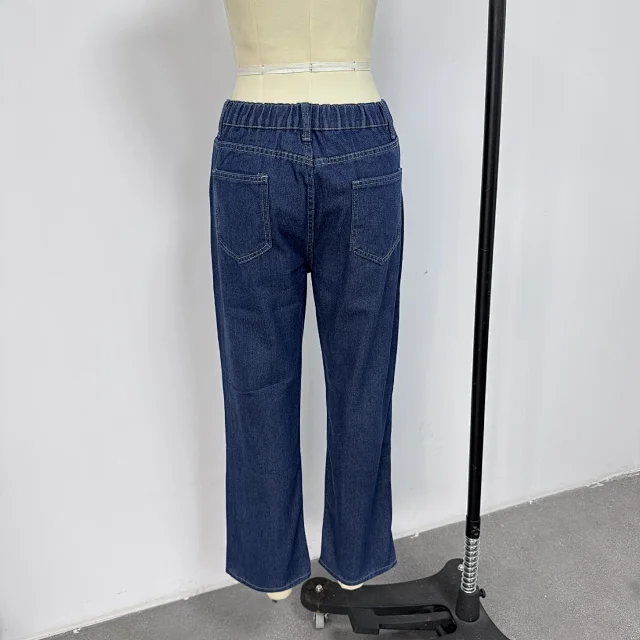 High-Waisted Wide-Leg Denim Jeans for Women Detail