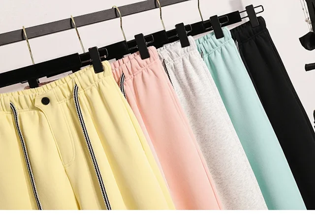 European-style Scimitar Pants Spring 2025 New Detail