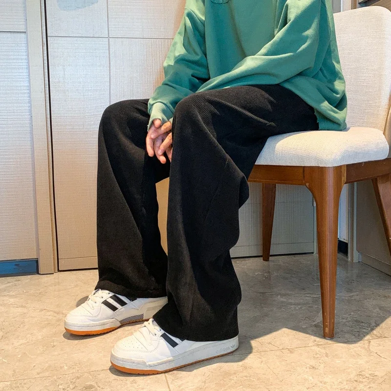 Men's Soft Corduroy Straight-Leg Pants