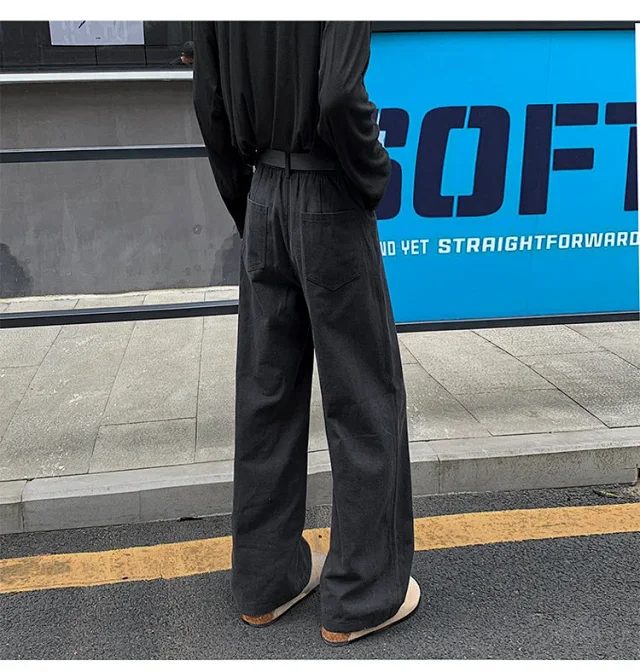 Men's Basic Black Jeans - Spring/Fall Detail