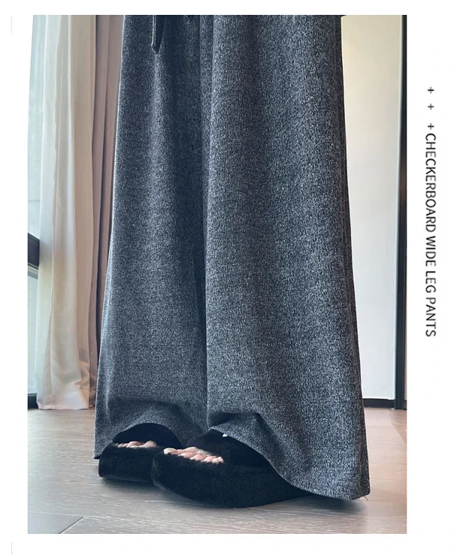 Autumn New Rice Flare Pants Detail