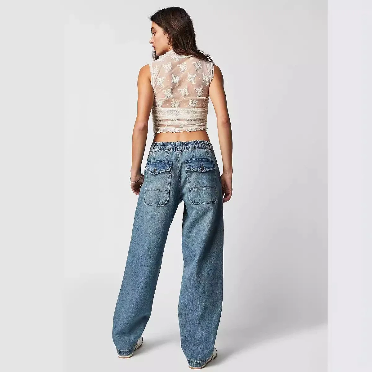 Stylish Slim-fit Jeans for Women (EU/US Imported)