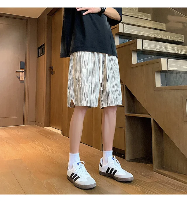 Men's Summer Textured Beach Shorts Detail