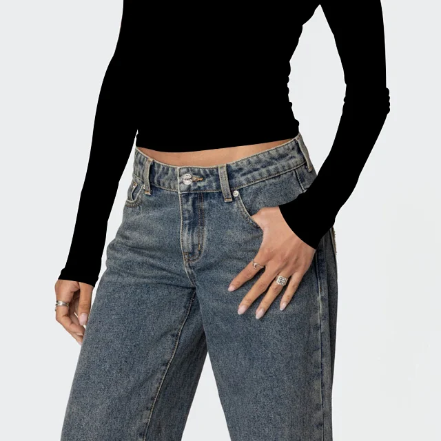 Low - Waist Leopard - Print Pocket Wide - Leg Jeans Detail
