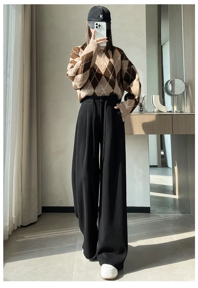 2025 Fall/Winter Women's Glutinous Rice Cashmere WideLeg Pants Detail