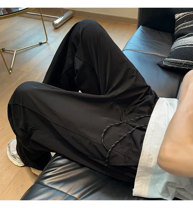 Men's Laser - Holed Quick - Dry Ice Silk Pants Detail