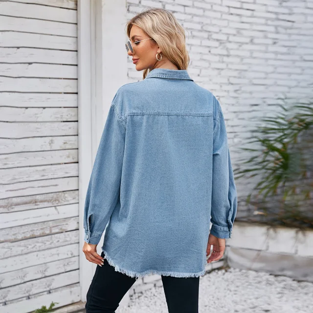 Vintage Western-Washed Denim Coat for Women Detail