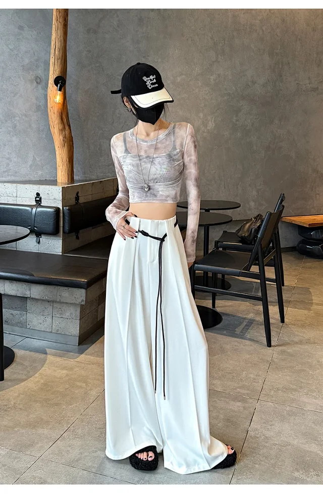 2025 Fall New Arrival: High-Waisted Wide-Leg Trousers for Women Detail