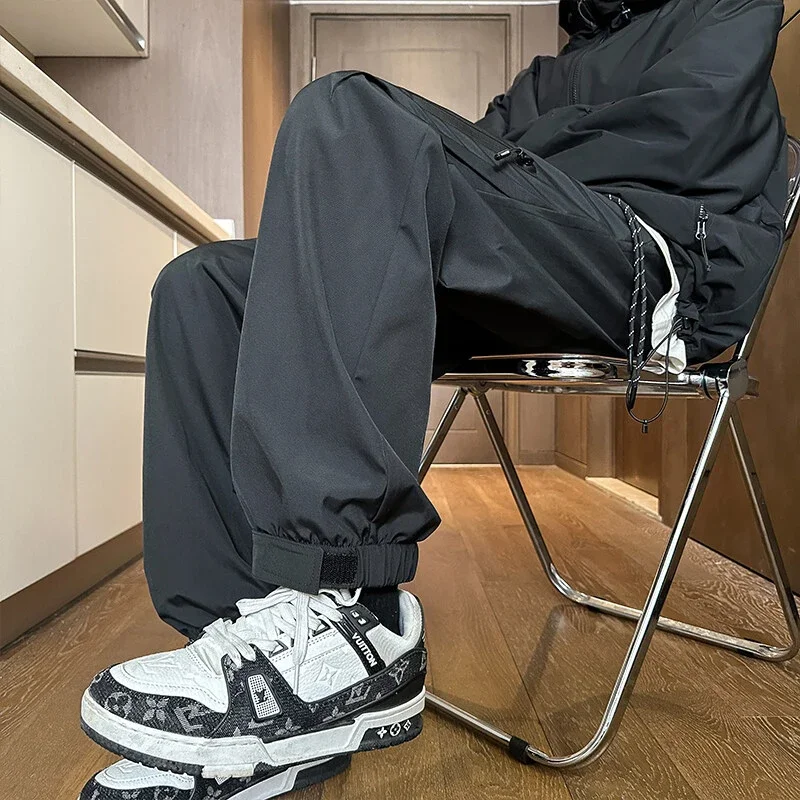Men's 2025 Spring/Fall Waterproof Hiking Pants (Loose Fit)