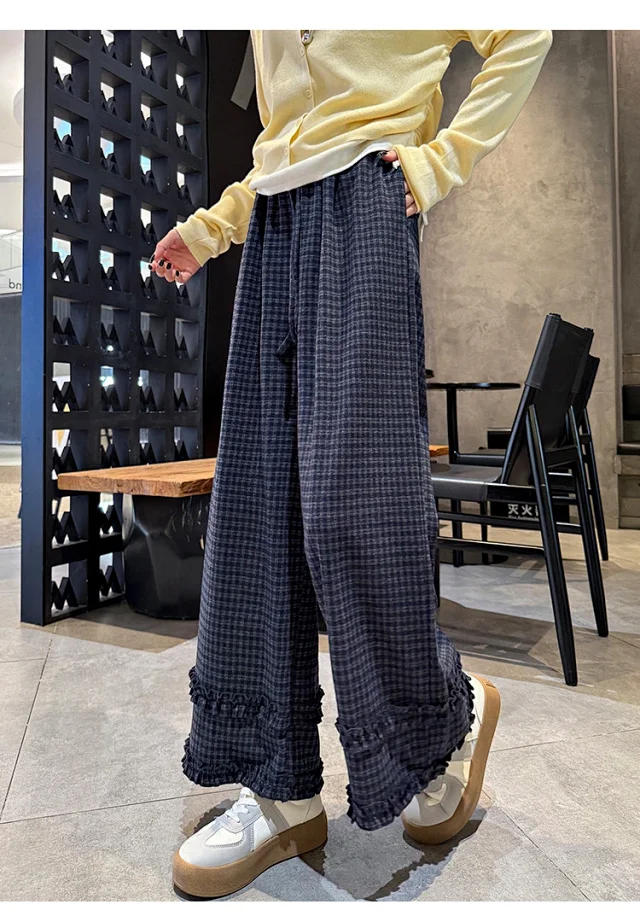 2025 Autumn Women's Ruffled Plaid Wide - leg Pants Detail
