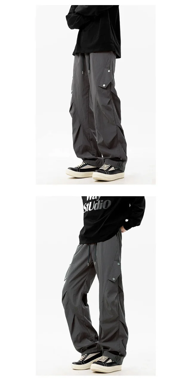 2025 Summer Men's Khaki Parachute Pants Detail