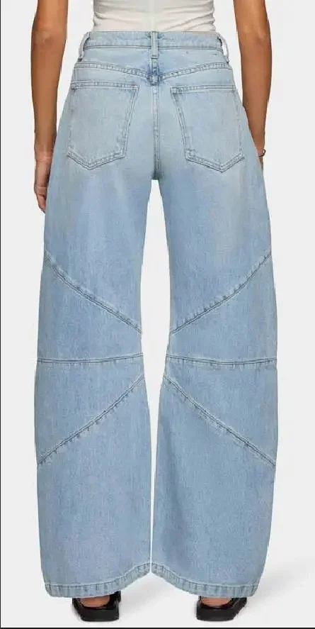 Euro - American Fashion Patchwork Pintuck Washed Jeans Detail