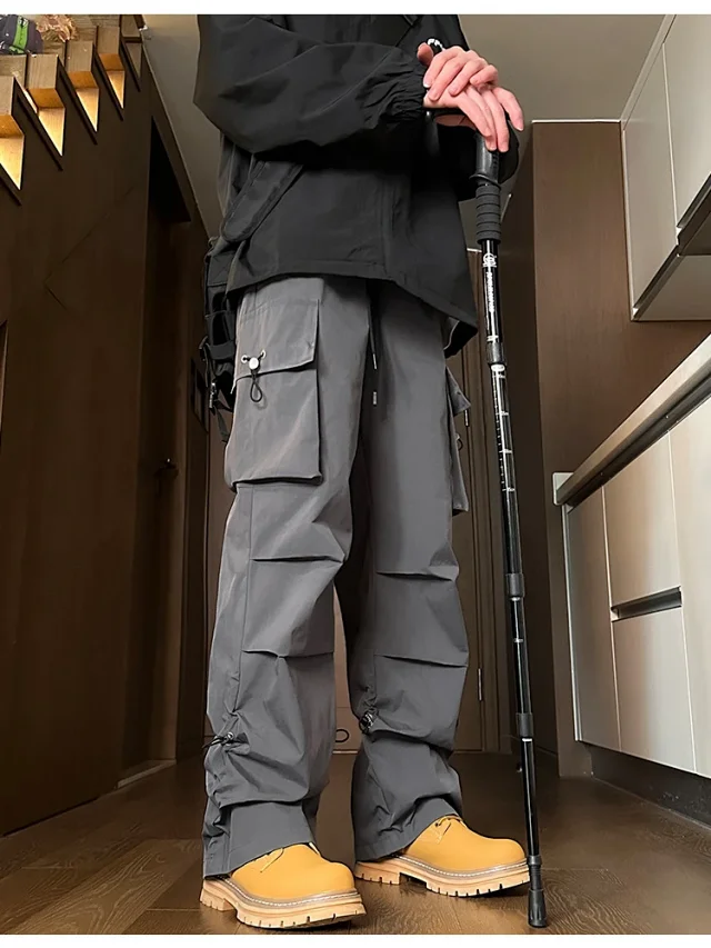 Men's Spring Hiphop Vintage Straight Cargo Pants Detail