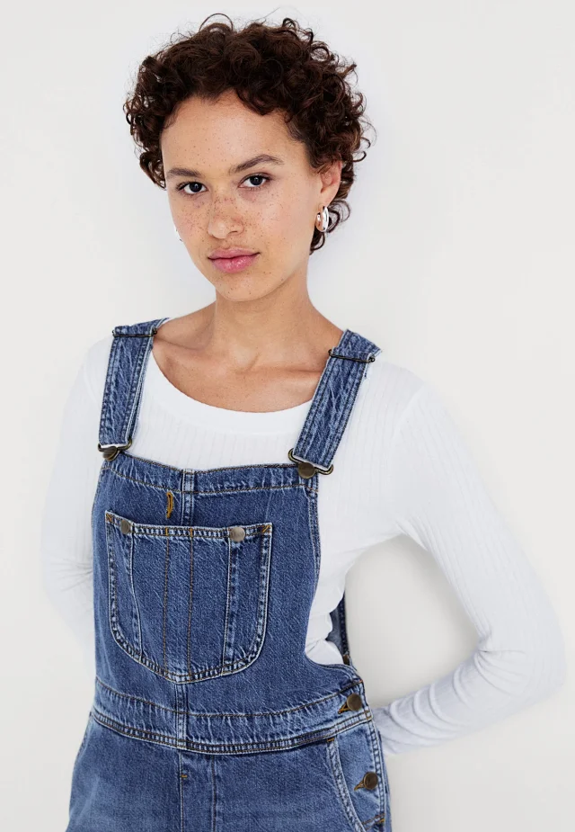 Stylish Loose Denim Overalls for Women Detail