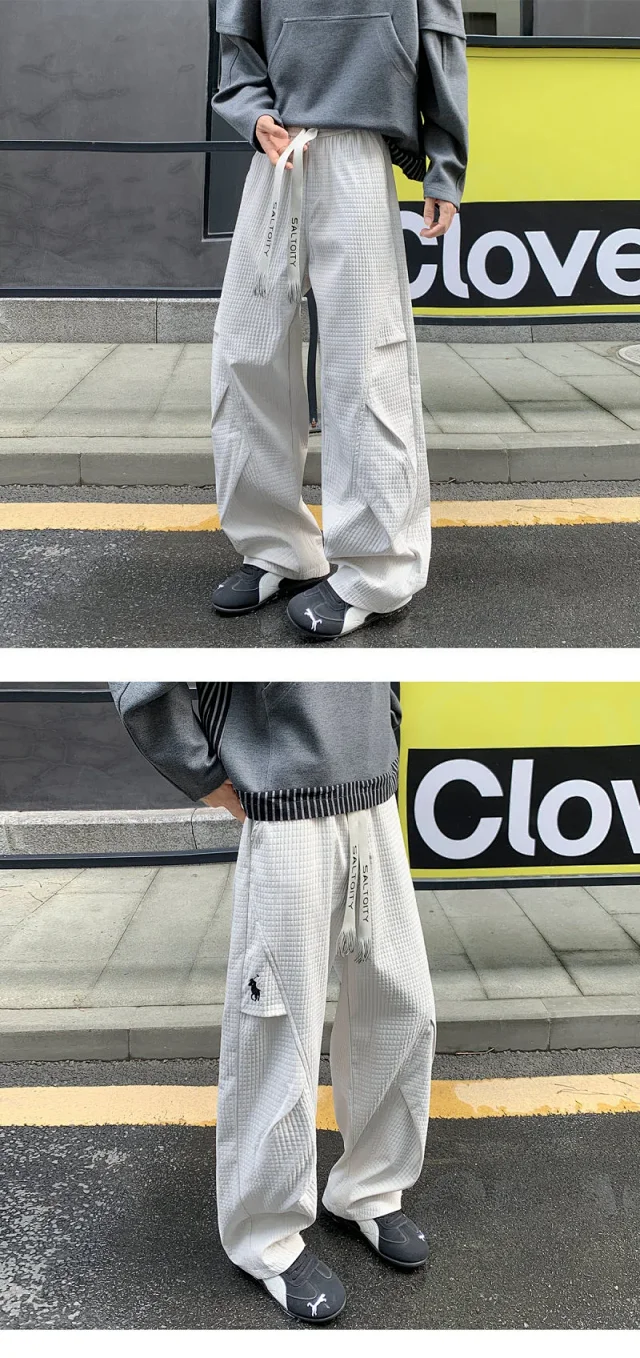 Men's Waterproof Knit Outdoor Pants Detail