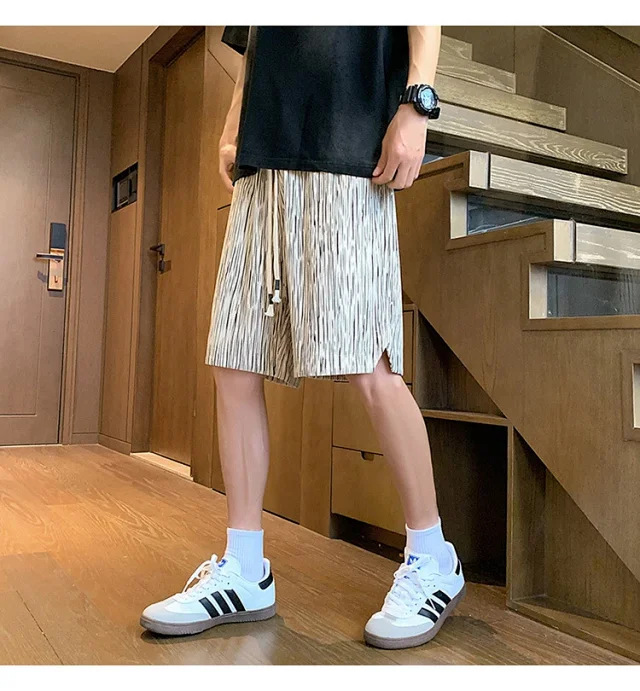 Men's Summer Textured Beach Shorts Detail
