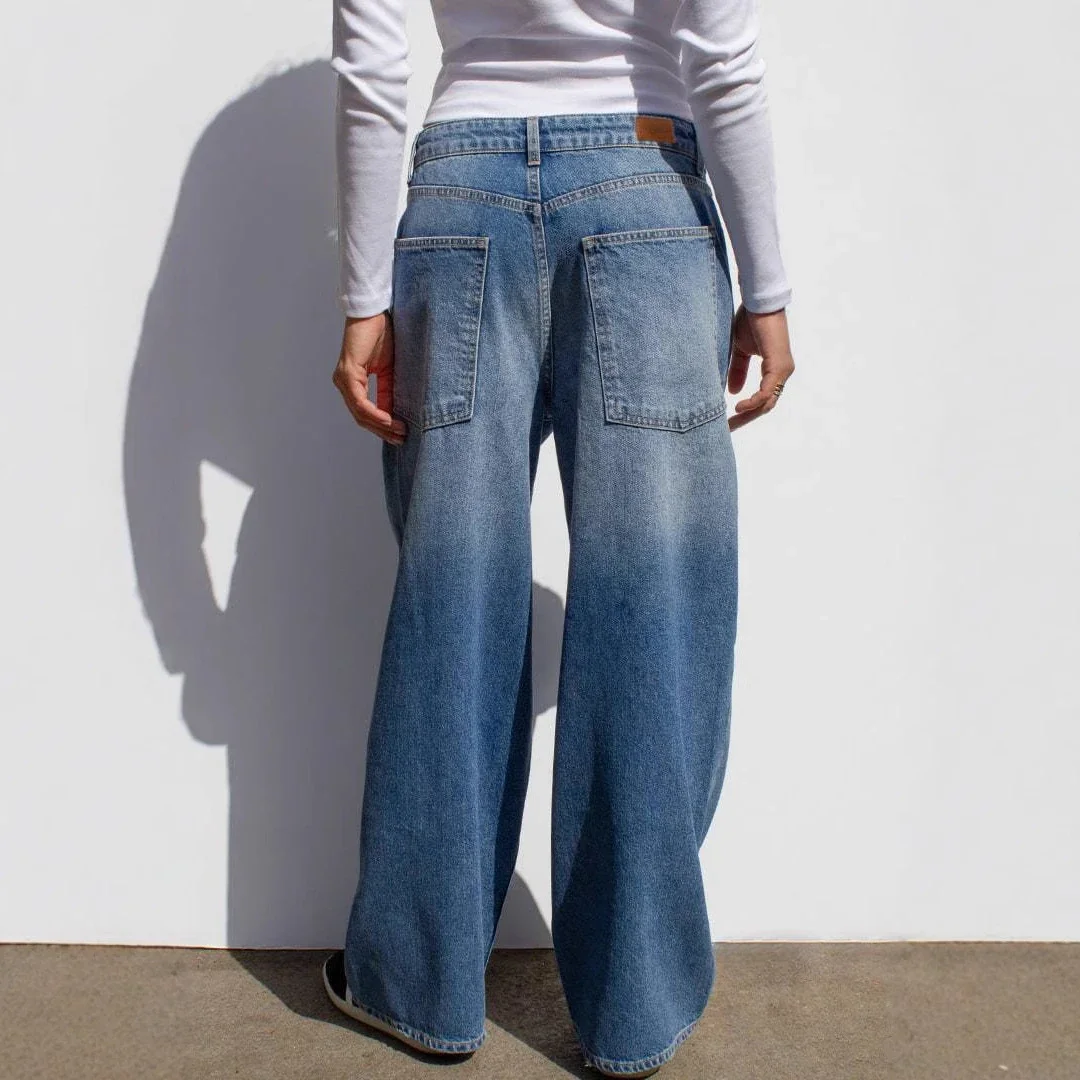 European American New Straight Jeans for Women