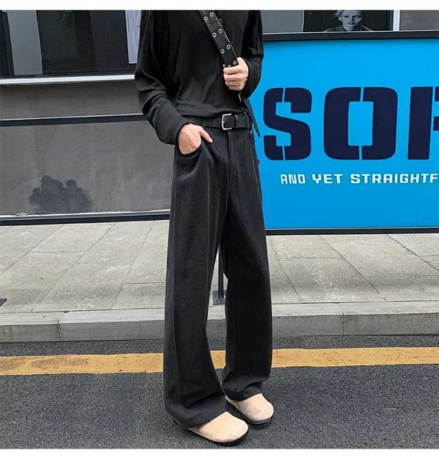 Men's Basic Black Jeans - Spring/Fall Detail
