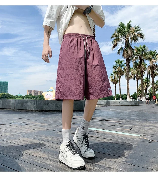 Men's Trendy Loose Ice Silk Shorts 2025 Detail