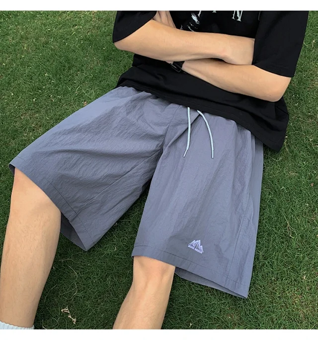Men's Trendy Loose Ice Silk Shorts 2025 Detail