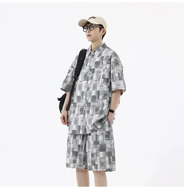 Men's Retro Plaid Short-Sleeve Shirt Suit Detail