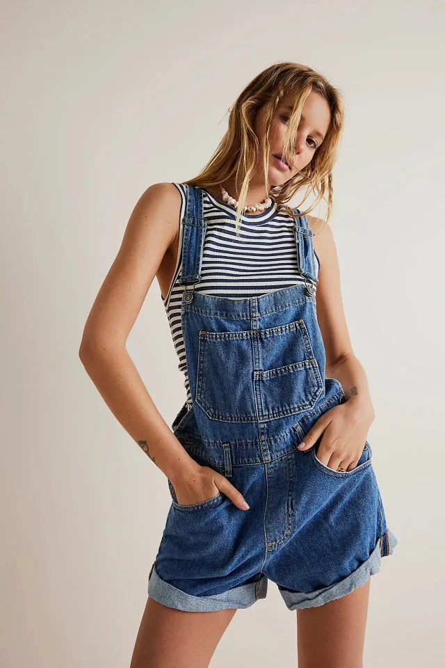 Loose Multi - Pocket Bib Jeans for Women (European & American) Detail