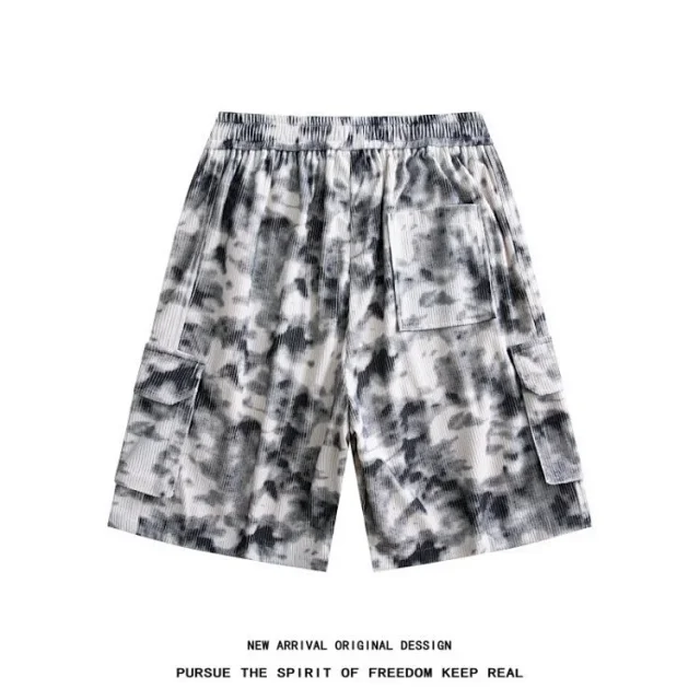 Men's Camo Tie-Dye Relaxed Cargo Shorts Detail