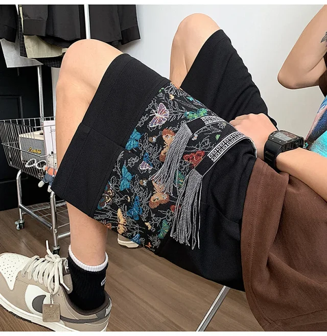 Chinese-style Embroidered Men's Sport Shorts Detail