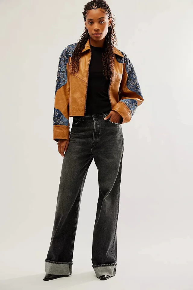 Retro High-waist Straight Jeans Detail